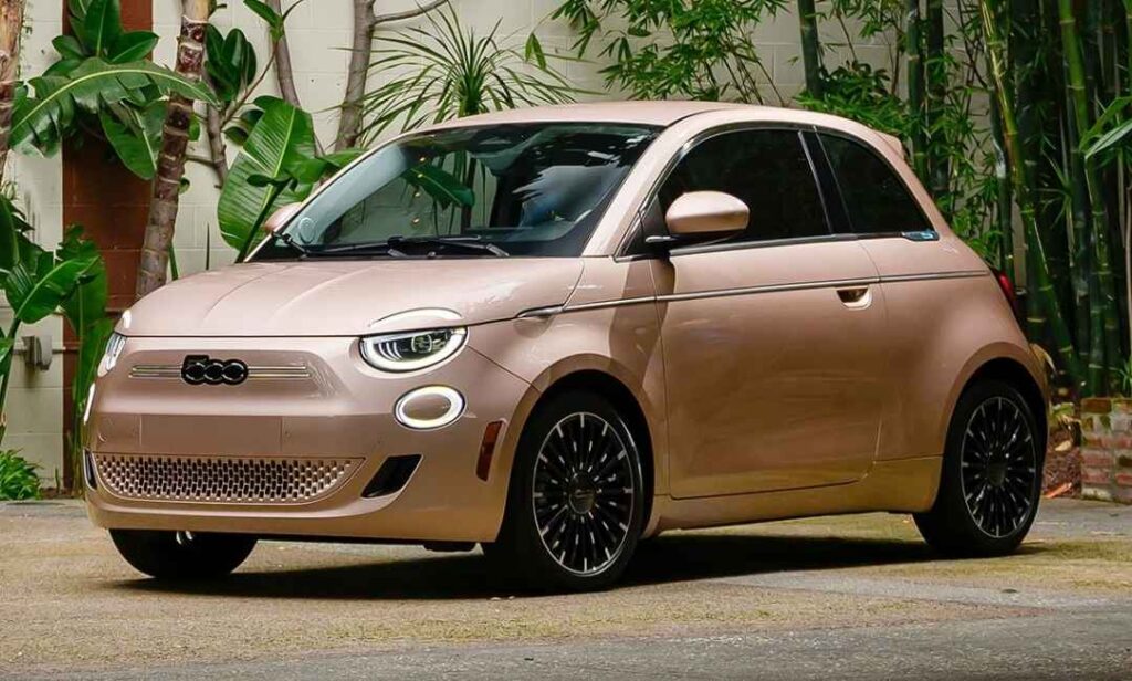 2025 FIAT 500e