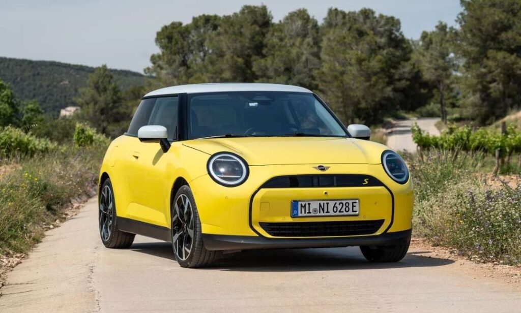 2025 Mini Cooper SE Electric